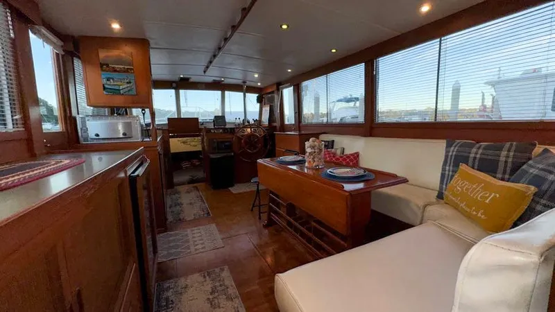 Slide: The Image of Salon looking forward - 38