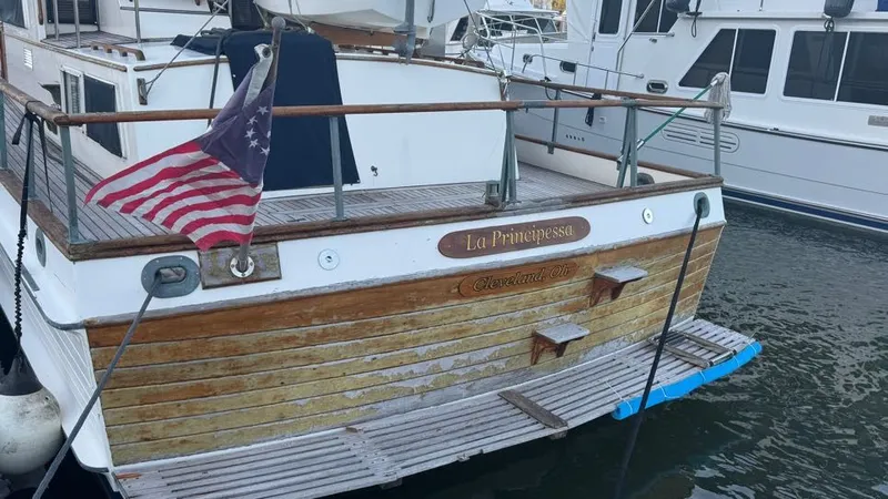 Slide: The Image of Exterior Swim Platform - 58