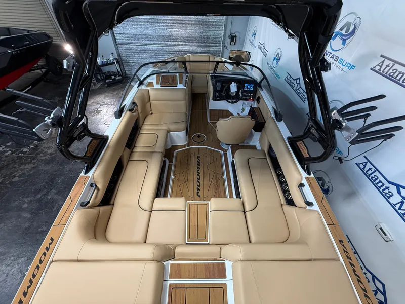 Slide: The Image of Moomba Craz 2026 - 16