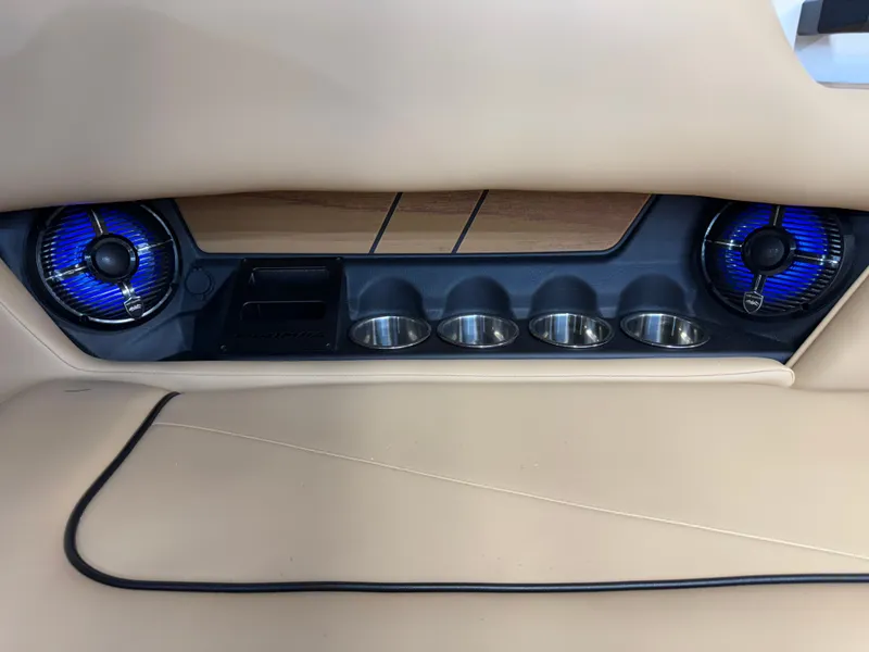 Slide: The Image of Moomba Craz 2026 - 26