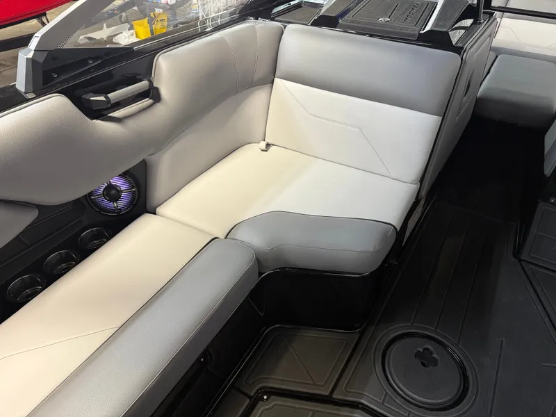 Slide: The Image of Moomba Max 2026 - 29