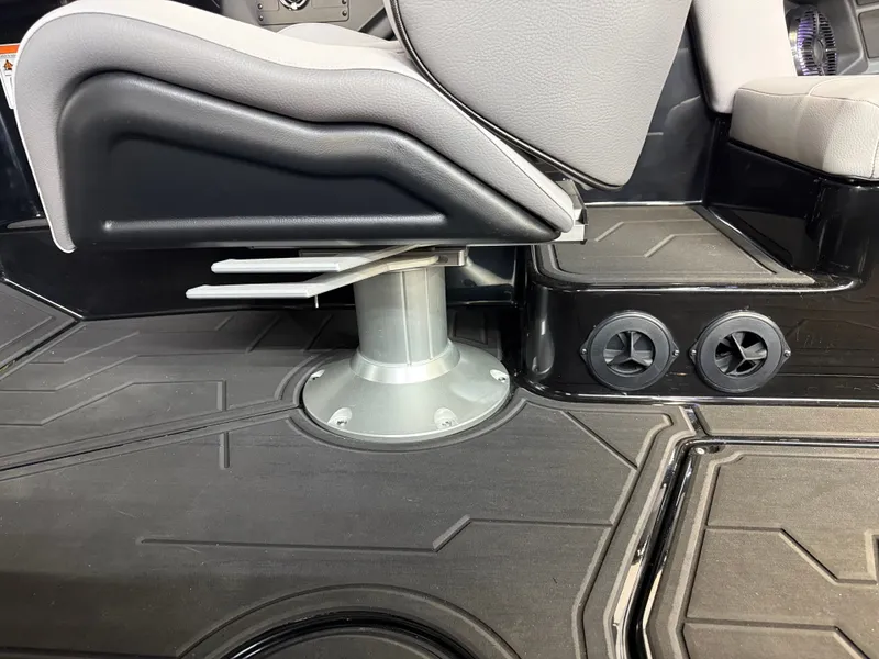 Slide: The Image of Moomba Max 2026 - 30