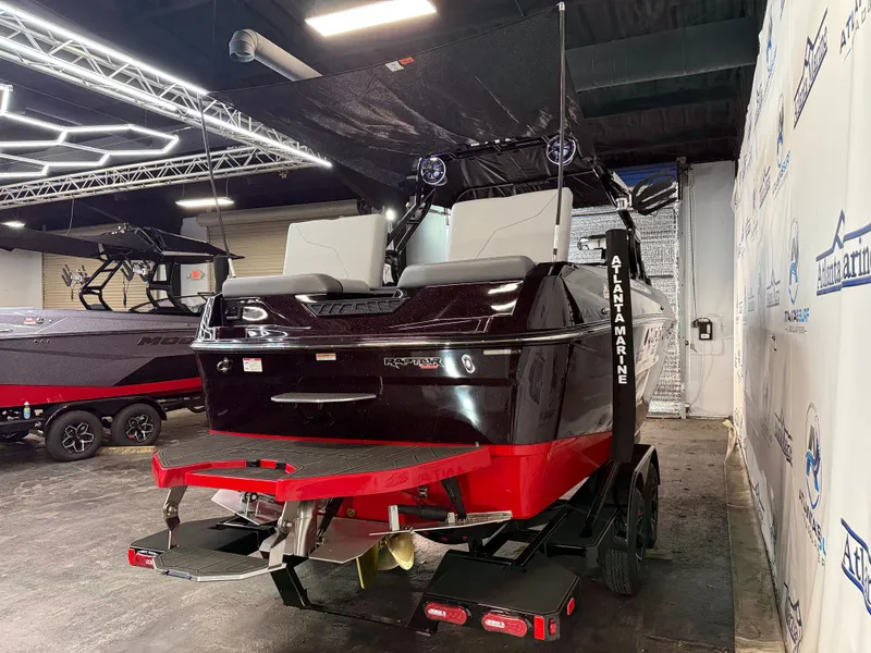 Slide: The Image of Moomba Max 2026 - 9