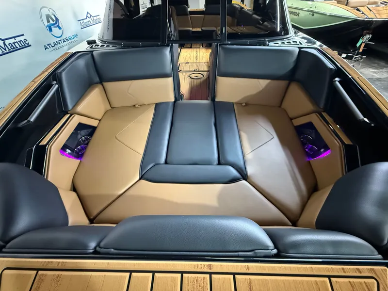 Slide: The Image of Moomba Tykon 2026 - 16