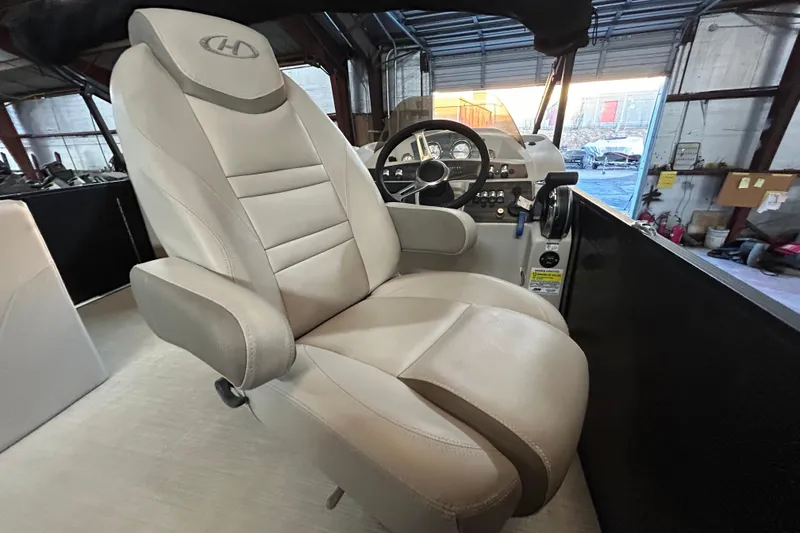 Slide: The Image of Owner's manuals and documents for 2019 Harris CRUIZER 230 SALT EDITION boat. - 17