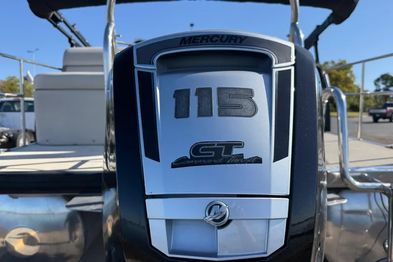 Slide: The Image of Mercury 115 CT outboard motor on 2019 Harris CRUIZER 230 SALT EDITION boat. - 68
