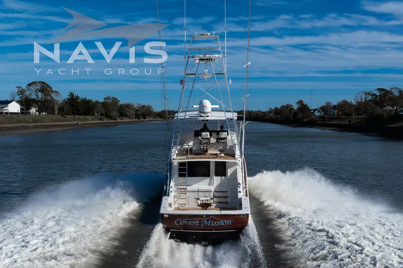 Slide: The Image of Aerial view of 1998 Viking 58 Convertible yacht deck with fishing chair. - 14