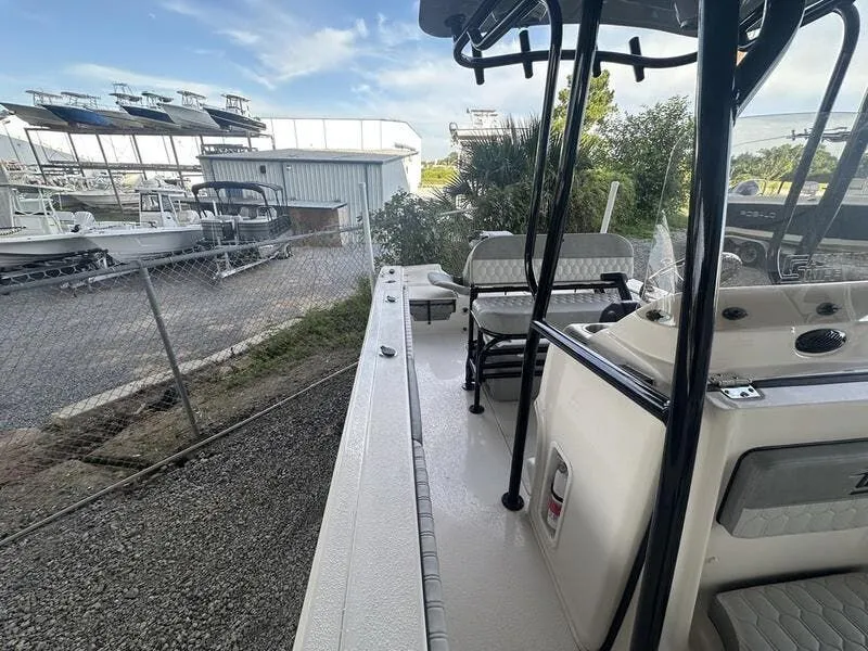 Slide: The Image of Carolina 24 Ultra Elite 2026 - 9