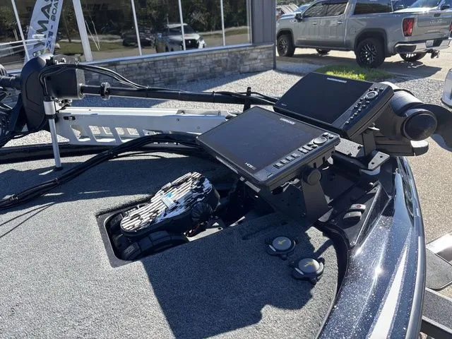 Slide: The Image of Skeeter ZX250 2020 - 11