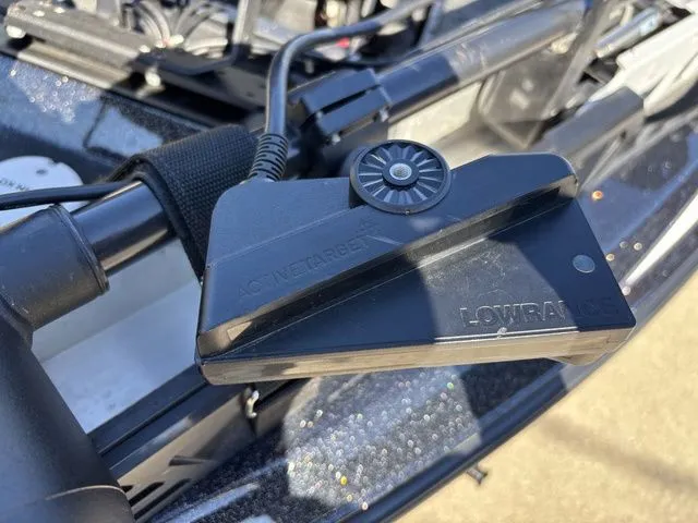 Slide: The Image of Skeeter ZX250 2020 - 12