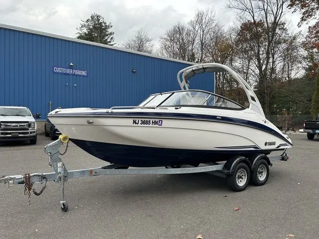 The Image of Yamaha 212 Limited S 2019 - 1