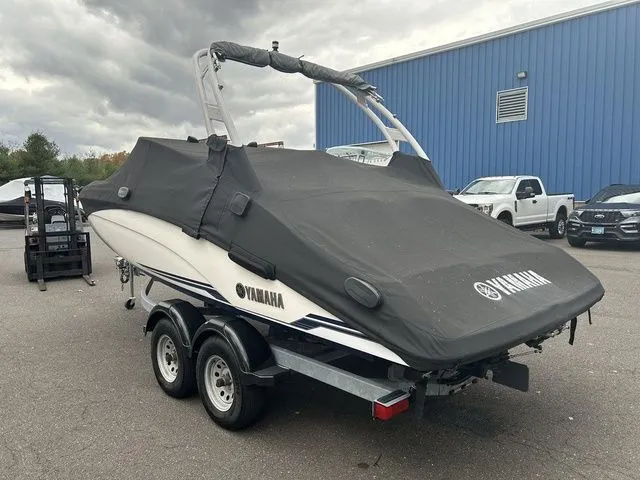 Slide: The Image of Yamaha 212 Limited S 2019 - 26