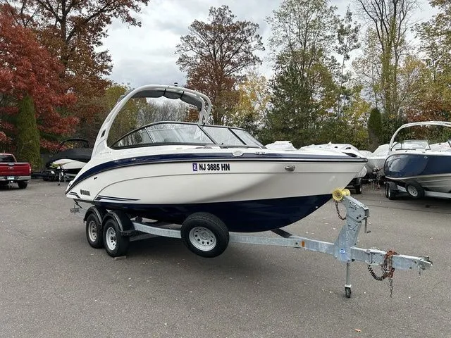 Slide: The Image of Yamaha 212 Limited S 2019 - 3