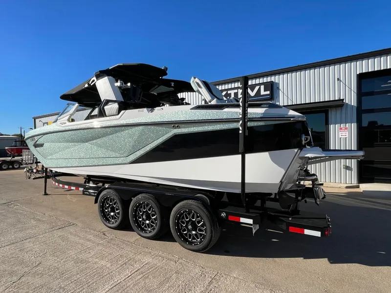 Slide: The Image of Nautique Super Air Nautique G25 Paragon 2021 - 11