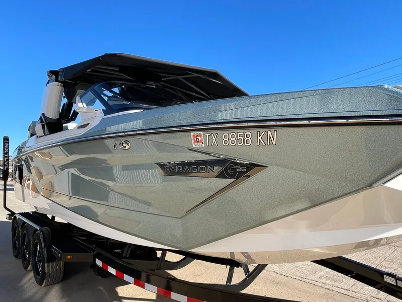Slide: The Image of Nautique Super Air Nautique G25 Paragon 2021 - 17