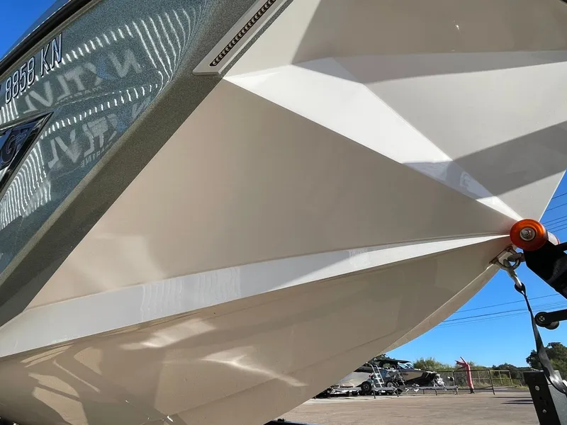 Slide: The Image of Nautique Super Air Nautique G25 Paragon 2021 - 18