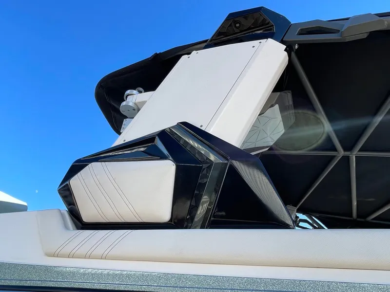 Slide: The Image of Nautique Super Air Nautique G25 Paragon 2021 - 19