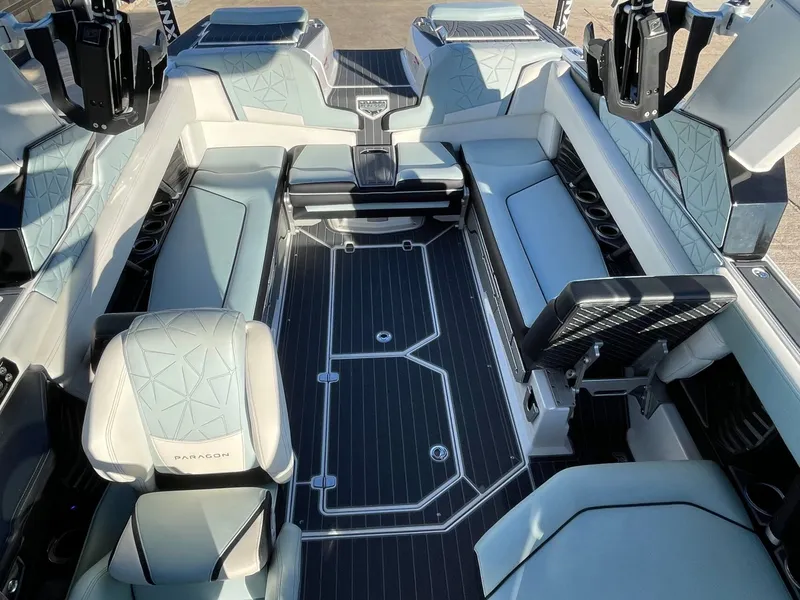 Slide: The Image of Nautique Super Air Nautique G25 Paragon 2021 - 36