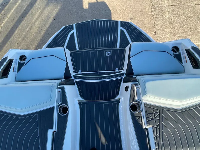 Slide: The Image of Nautique Super Air Nautique G25 Paragon 2021 - 64