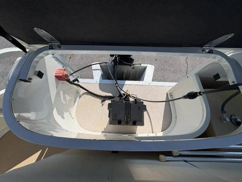 Slide: The Image of Bentley 220 Fish 2009 - 41