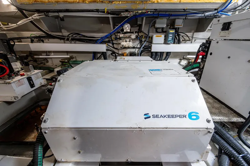 Slide: The Image of Sunseeker Predator 50 2019 - 75