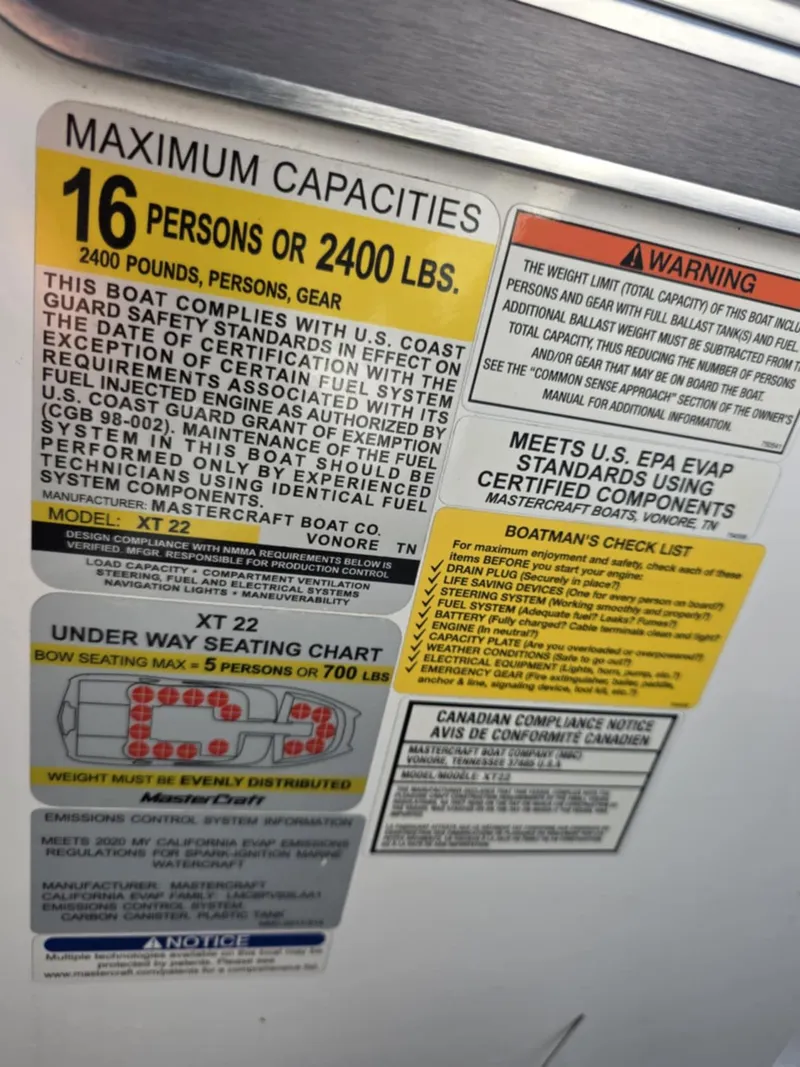 Slide: The Image of MasterCraft XT22 2020 - 17