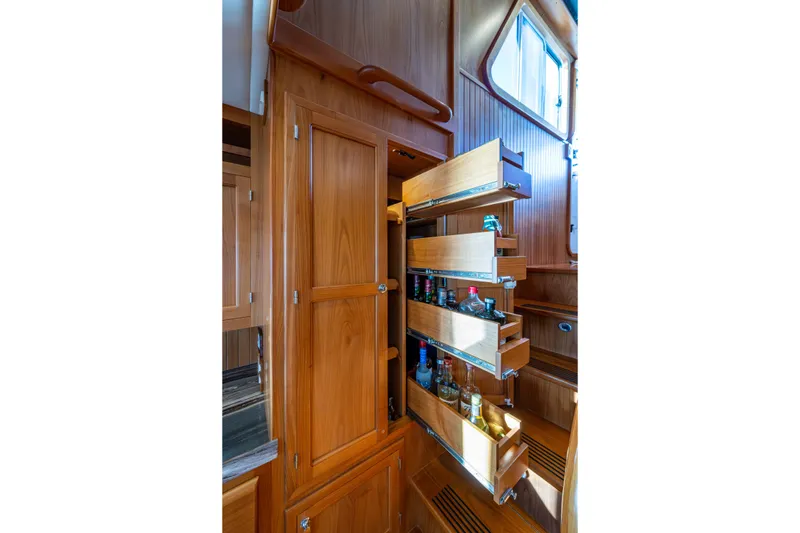 Slide: The Image of Pantry with custom pull-out shelves - 19