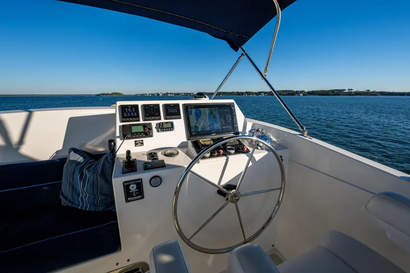 Slide: The Image of Flybridge helm - 48