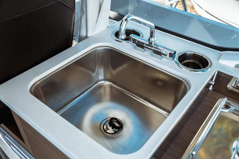 Slide: The Image of Control panel on 2024 Jeanneau NC 895 Series 2 boat dashboard. - 21