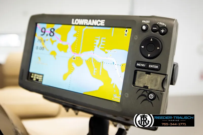 Slide: The Image of GPS navigation system on a 2017 Manitou Oasis SHP boat dashboard. - 40
