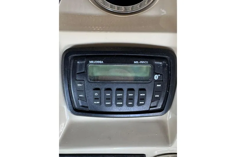 Slide: The Image of 2015 Crest 22 Crest I boat stereo system, Milennia MIL-PRV21 model. - 19