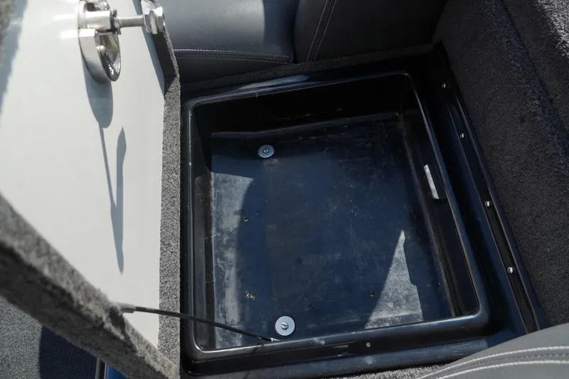 Slide: The Image of Open storage compartment in 2008 Ranger Z520 Comanche Ranger Cup boat. - 19
