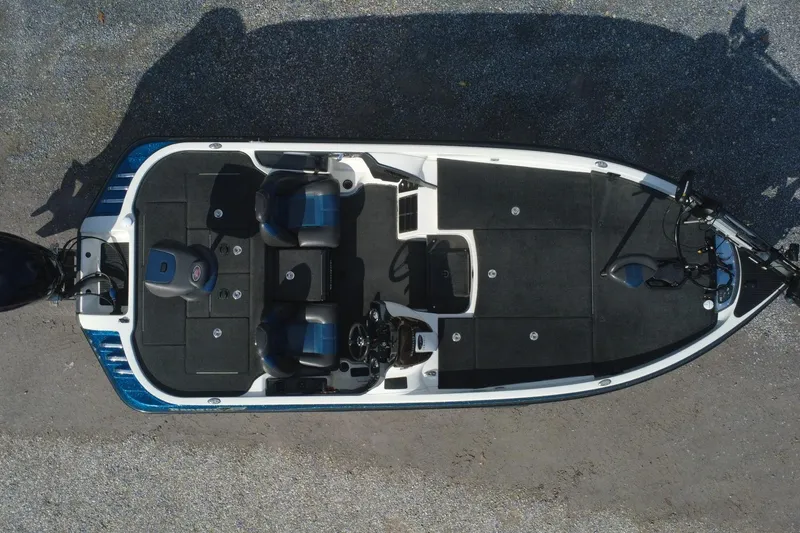 Slide: The Image of Overhead view of 2008 Ranger Z520 Comanche Ranger Cup fishing boat. - 3
