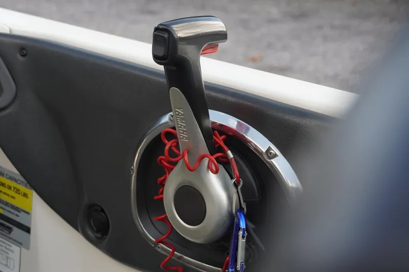 Slide: The Image of Throttle control of 2008 Ranger Z520 Comanche Ranger Cup boat with safety lanyard. - 34