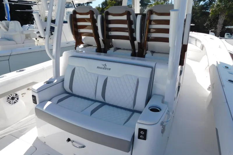 Slide: The Image of 2026 Regulator 35 boat interior with luxurious seating and modern design. - 9