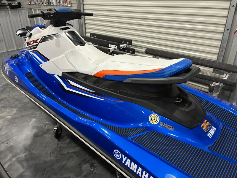 Slide: The Image of Yamaha EX Deluxe 2019 - 4