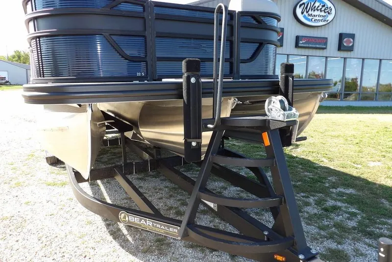 Slide: The Image of 2026 Bennington S Swingback 22 SSB on Bear trailer at White's Marine Center. - 41