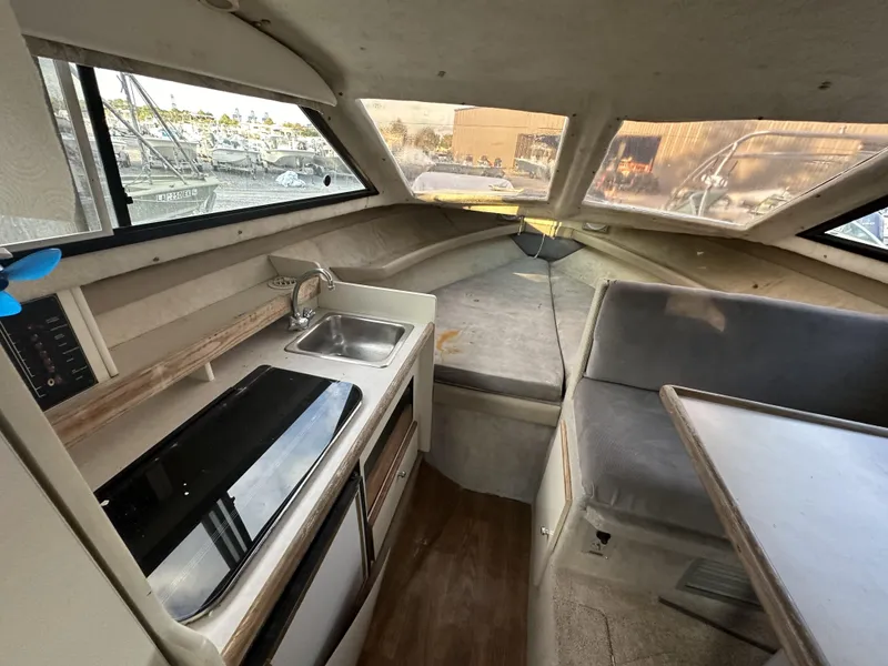 Slide: The Image of Bayliner 2452 Ciera Express 1998 - 6