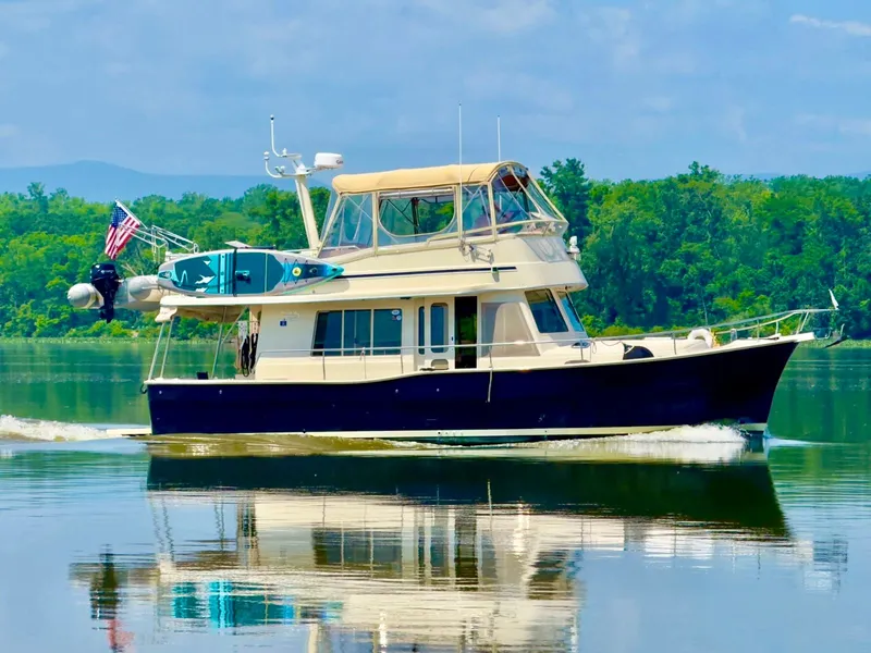 Slide: The Image of Mainship 40 Trawler 2008 - 3