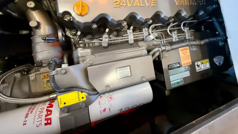 Slide: The Image of Mainship 40 Trawler 2008 - 65