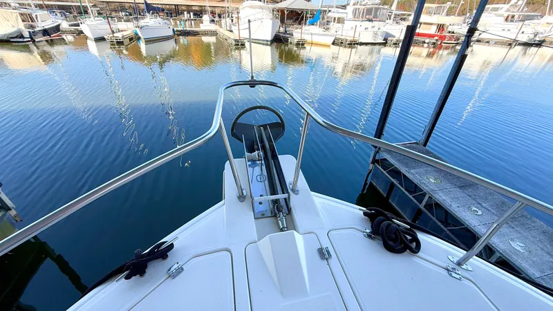 Slide: The Image of Mainship 40 Trawler 2008 - 68