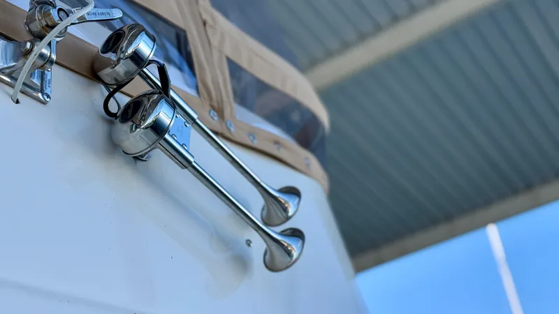 Slide: The Image of Mainship 40 Trawler 2008 - 71