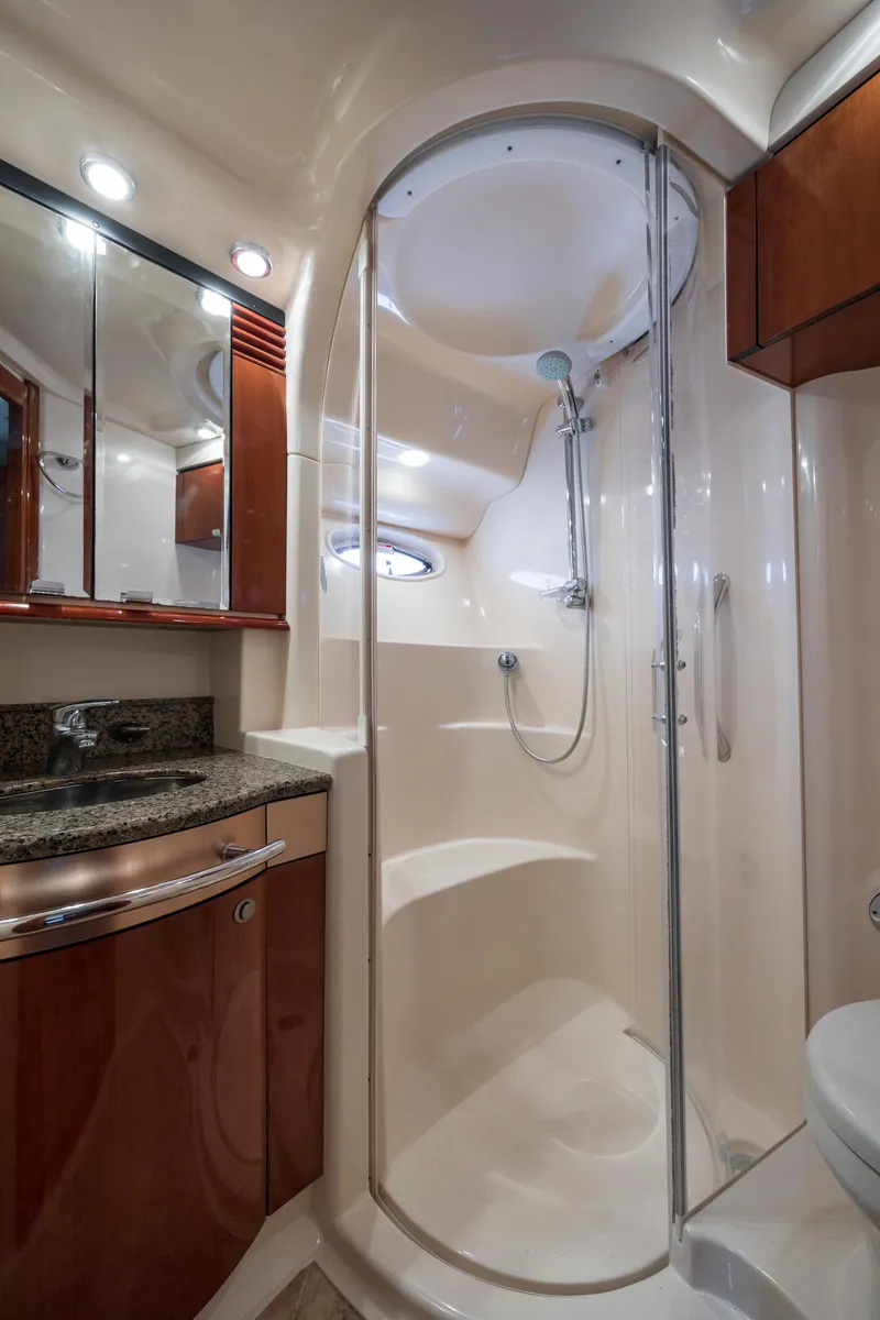 Slide: The Image of Sea Ray 52 Sedan Bridge 2008 - 68