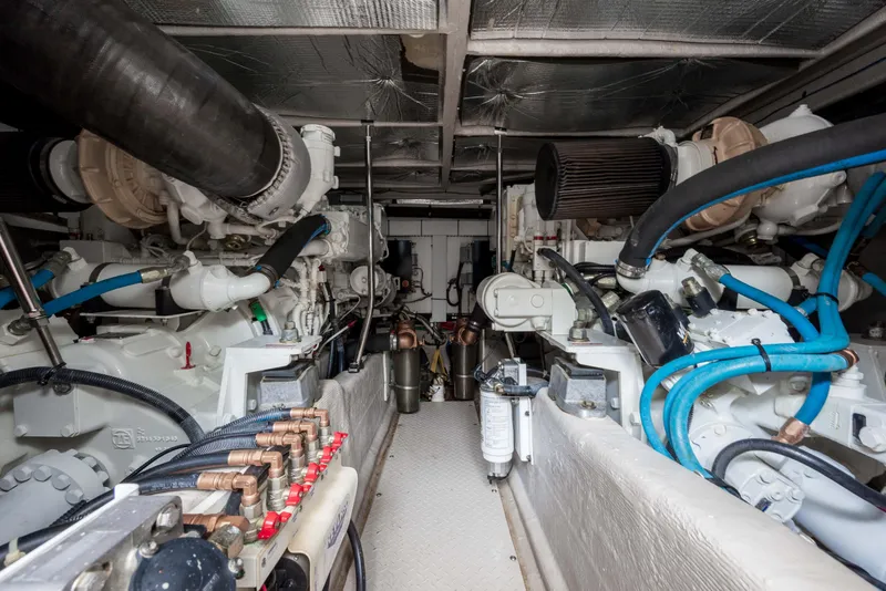 Slide: The Image of Sea Ray 52 Sedan Bridge 2008 - 72