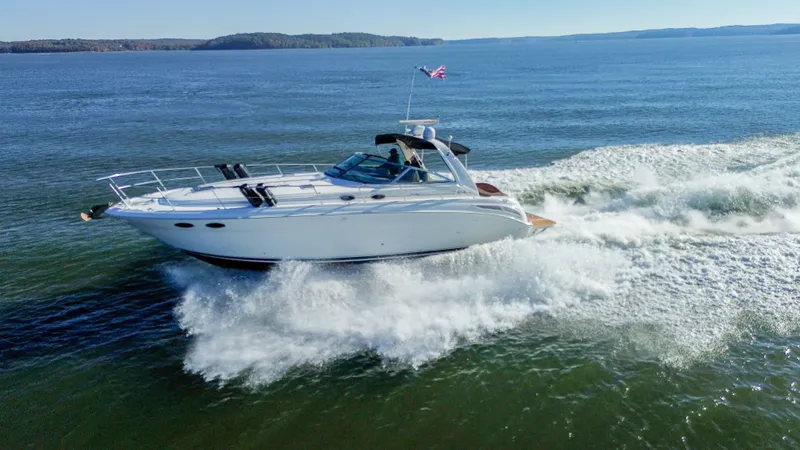 Slide: The Image of Sea Ray 380 Sundancer 2000 - 11