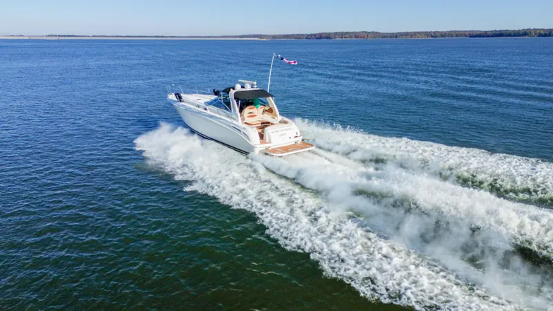 Slide: The Image of Sea Ray 380 Sundancer 2000 - 13