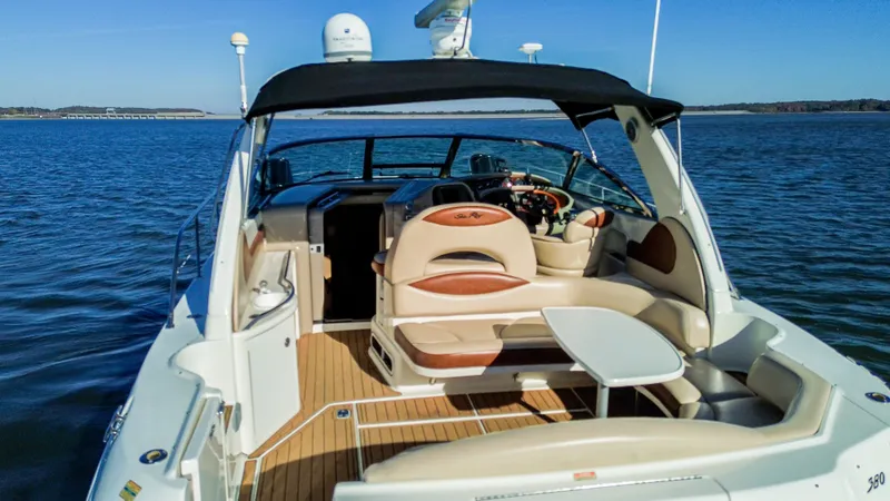 Slide: The Image of Sea Ray 380 Sundancer 2000 - 19