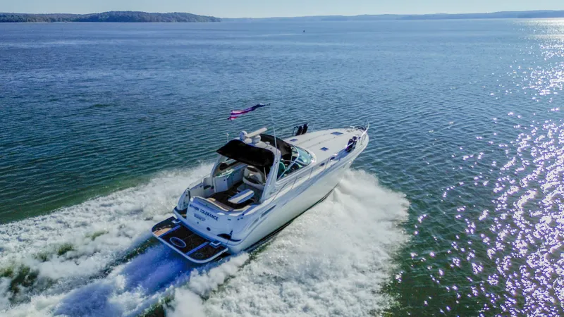 Slide: The Image of Sea Ray 380 Sundancer 2000 - 4