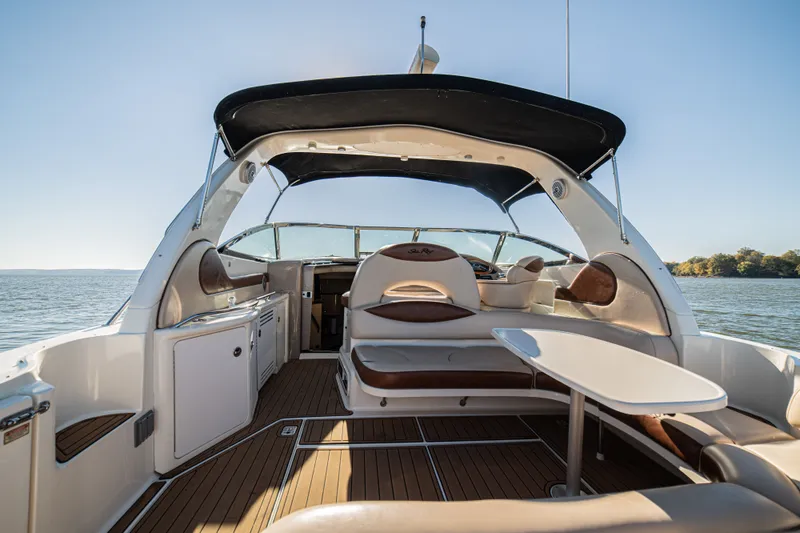 Slide: The Image of Sea Ray 380 Sundancer 2000 - 54