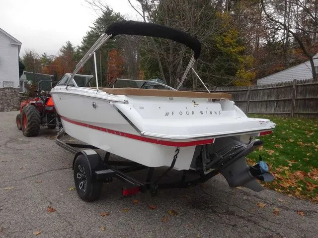 Slide: The Image of Four Winns H1 2023 - 3